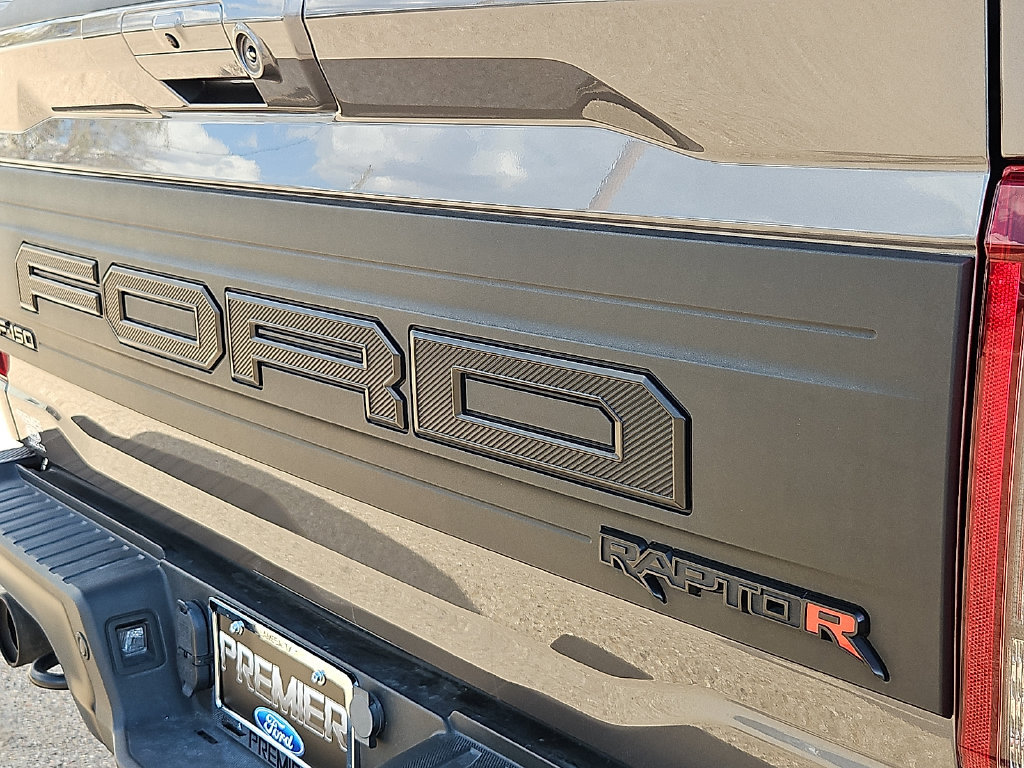 Certified 2025 Ford F150 Raptor w/ Equipment Group 803A Raptor R AWD/4WD image 15