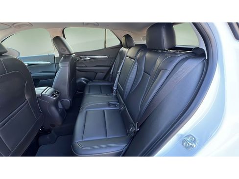 Certified 2025 Buick Envision Preferred image 28