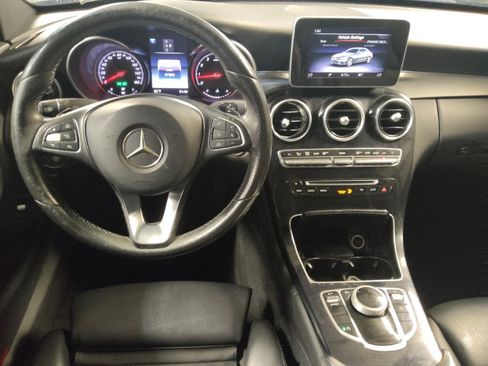 Used 2018 Mercedes-Benz C 300 Sedan w/ Premium Package image 22