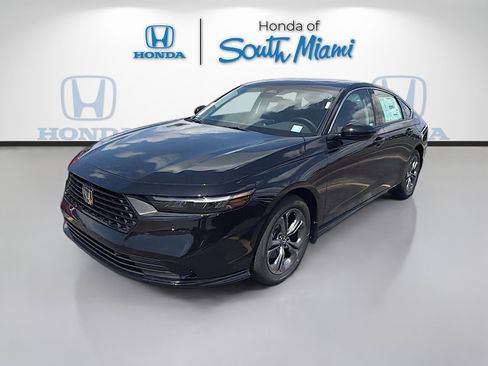 New 2026 Honda Accord EX-L image 3