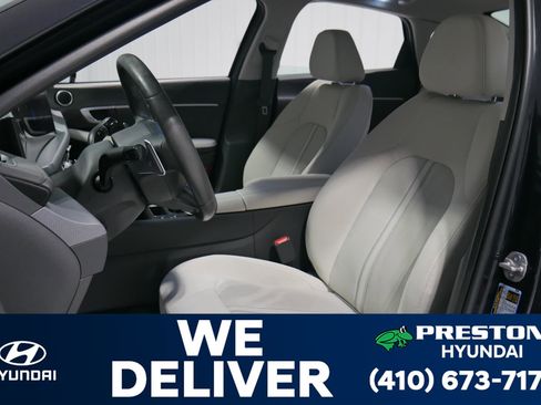 Certified 2024 Hyundai Sonata SEL w/ Convenience Package image 10