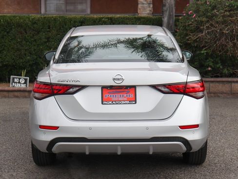 Used 2023 Nissan Sentra S image 7