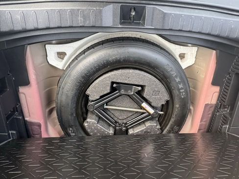 Used 2022 Toyota RAV4 XLE image 29