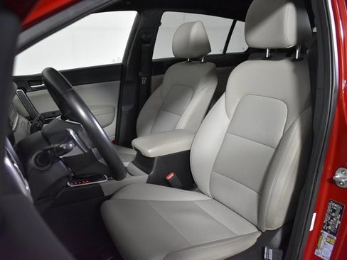 Used 2020 Kia Sportage S w/ S Premium Package image 9