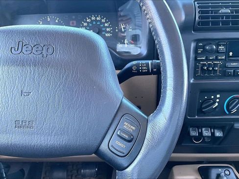 Used 2000 Jeep Wrangler Sahara image 21
