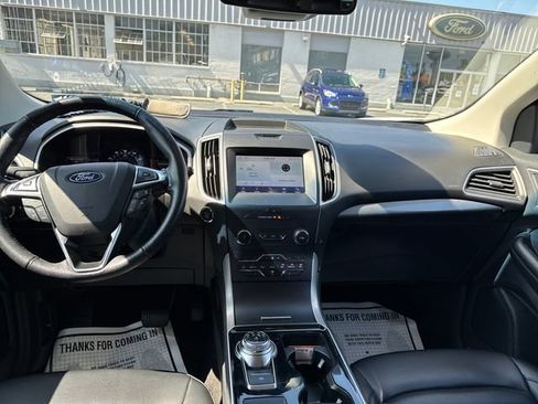 Used 2020 Ford Edge SEL AWD/4WD image 12