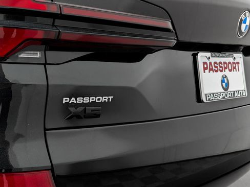 Used 2026 BMW X5 M60i image 6