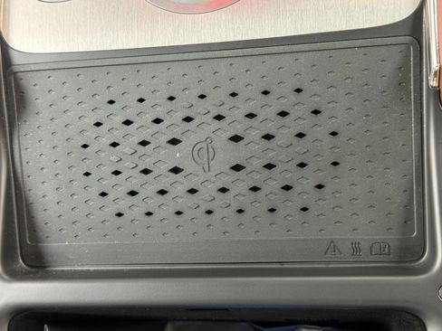 Used 2023 Genesis G90 3.5T AWD/4WD image 48