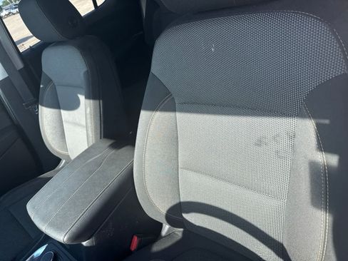 Used 2019 Chevrolet Traverse LS FWD image 15