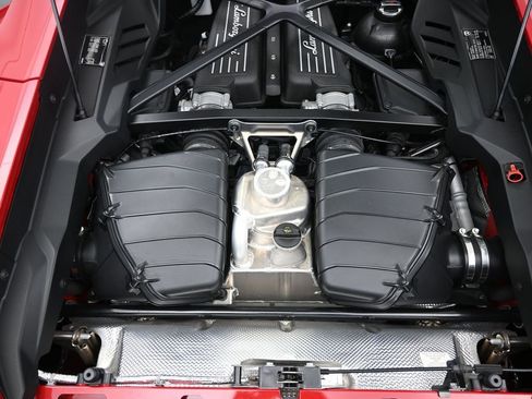 Used 2023 Lamborghini Huracan Tecnica image 50