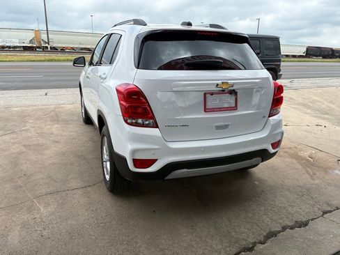 Used 2019 Chevrolet Trax LT w/ LT Convenience Package AWD/4WD image 23