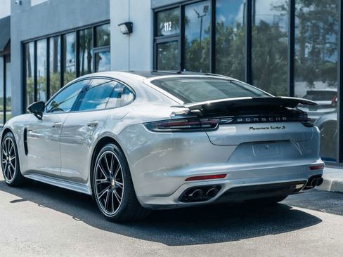 Used 2018 Porsche Panamera Turbo S image 5