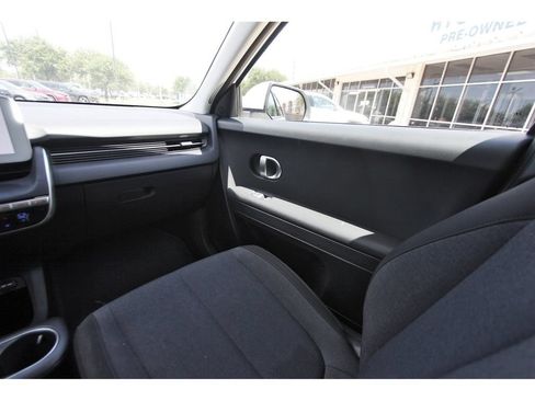Certified 2024 Hyundai Ioniq 5 SEL AWD/4WD image 11