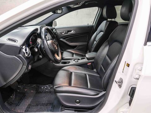 Certified 2020 Mercedes-Benz GLA 250 image 24