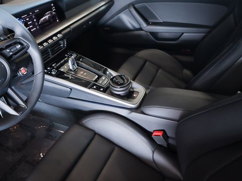 New 2026 Porsche 911 Carrera 4S image 18