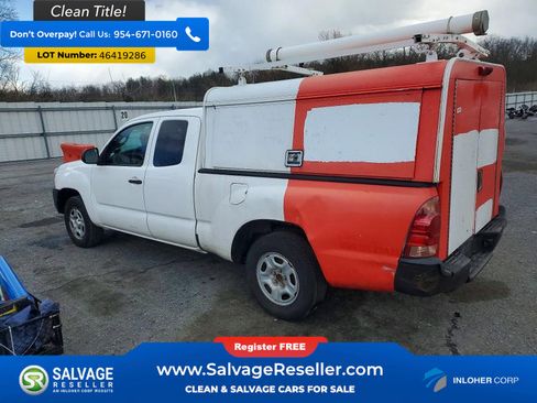 Used 2015 Toyota Tacoma Pickup w/ Convenience Package image 3