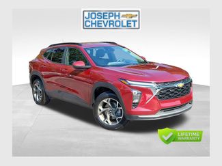 Used 2025 Chevrolet Trax LT FWD 360° Tour