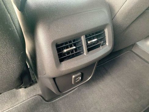 Certified 2023 Chevrolet Equinox LT AWD/4WD image 20