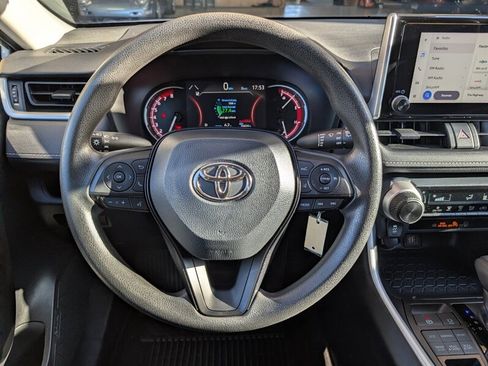 Used 2023 Toyota RAV4 LE AWD/4WD image 19