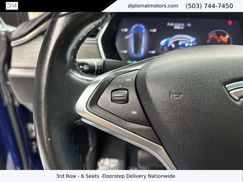 Used 2016 Tesla Model X 75D image 30