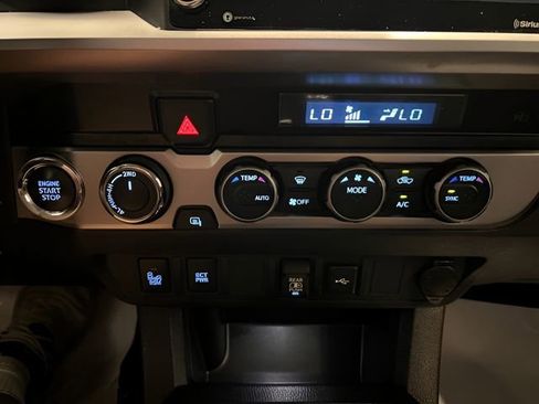 Used 2023 Toyota Tacoma SR5 w/ Technology Package image 23