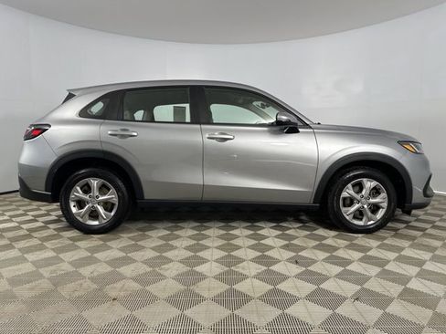 Used 2023 Honda HR-V LX image 8