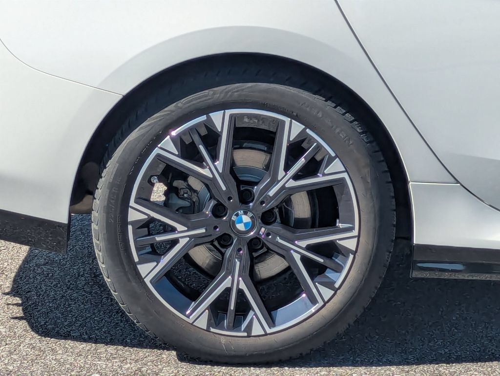 Used 2025 BMW 228i xDrive AWD/4WD image 9