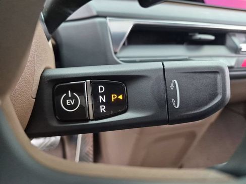 New 2026 Kia EV9 GT-Line AWD/4WD image 16