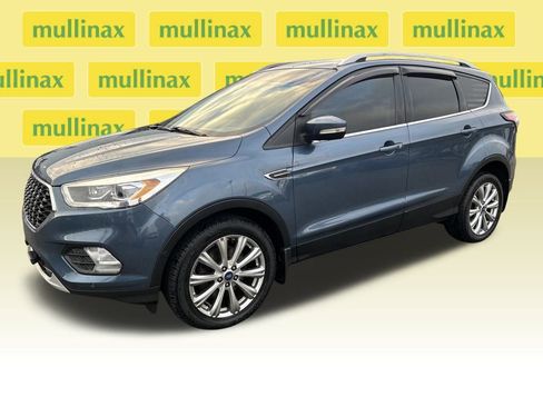 Used 2018 Ford Escape Titanium w/ Ford Safe & Smart Package image 14