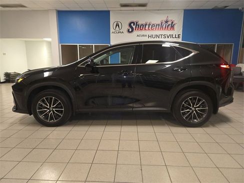 Used 2022 Lexus NX 250 FWD w/ Premium Package image 5