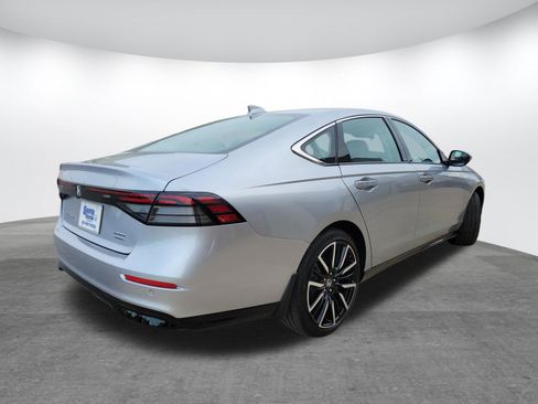 New 2026 Honda Accord Touring image 5