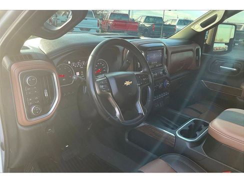 Used 2023 Chevrolet Silverado 3500 High Country w/ Z71 Off-Road Package image 16