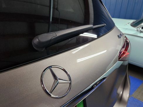 Used 2020 Mercedes-Benz GLE 350 GLE 350 4MATIC Sport Utility 4 w/ Premium Package image 62