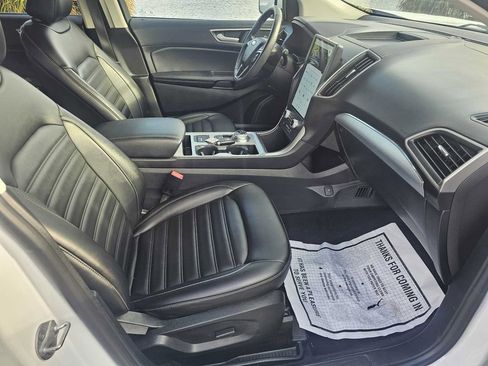 Used 2022 Ford Edge SEL image 22