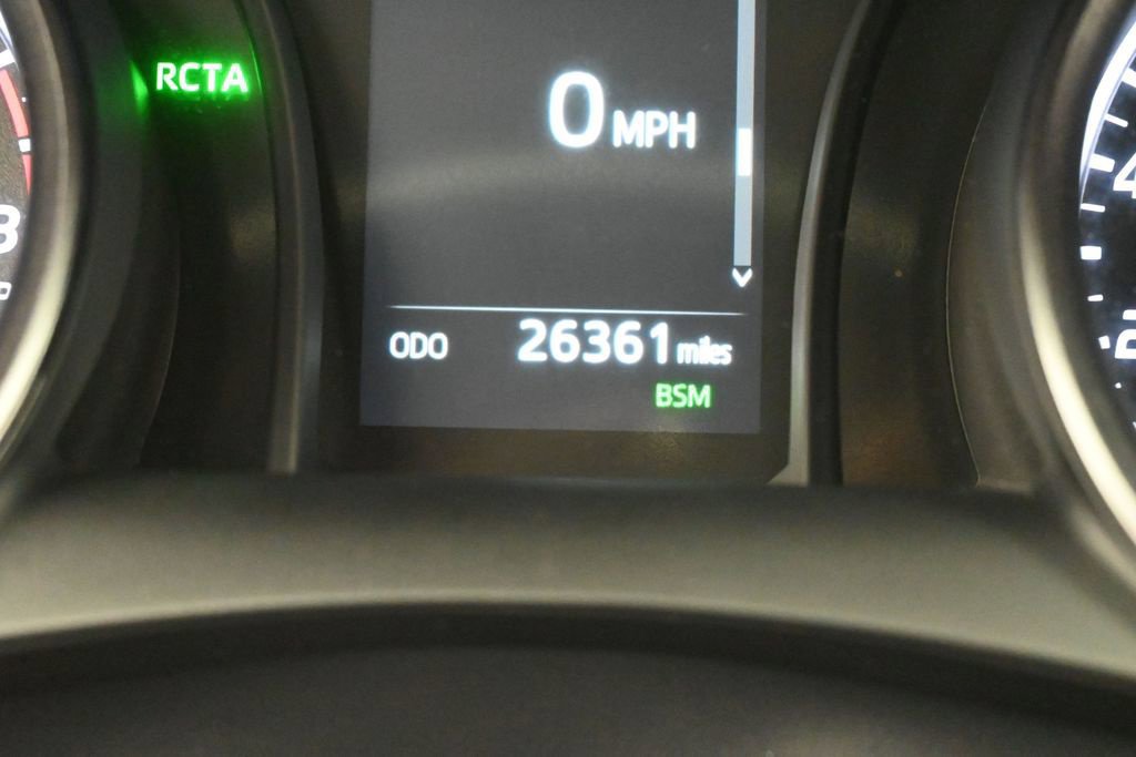 Used 2024 Toyota Camry SE w/ Convenience Package FWD image 24