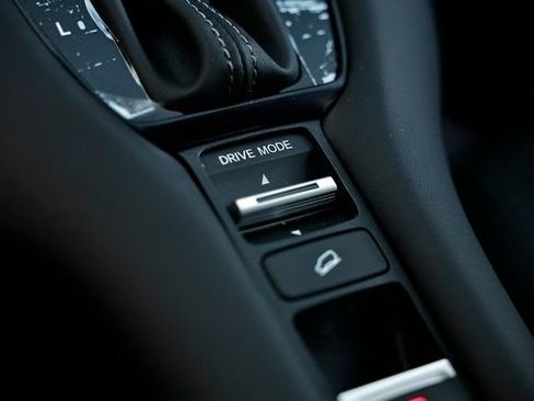 New 2026 Honda HR-V LX image 43