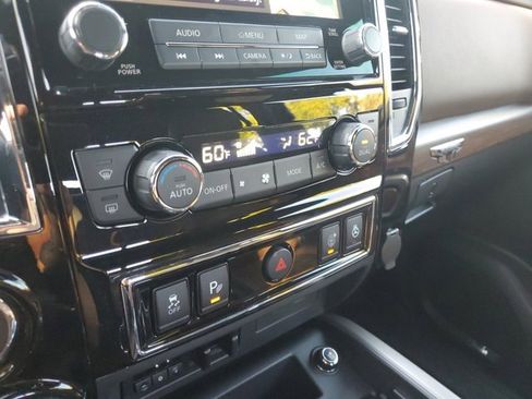 Used 2023 Nissan Titan Platinum Reserve w/ Moonroof Package image 31