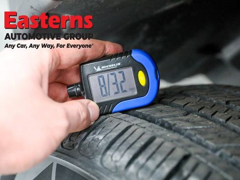 Used 2021 Jeep Compass Latitude w/ Driver Assistance Group image 28