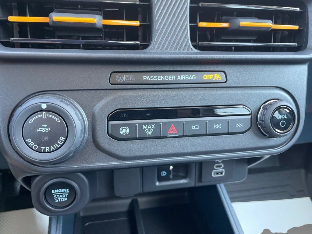 Used 2026 Ford Maverick Tremor AWD/4WD image 28