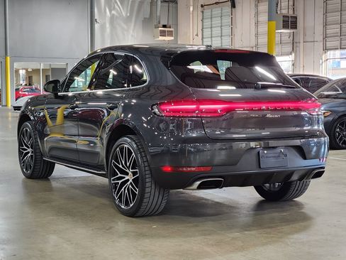 Used 2021 Porsche Macan image 11