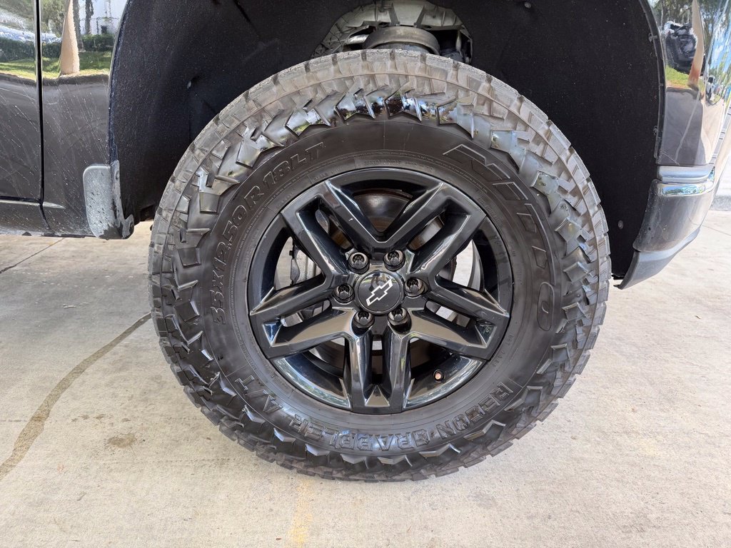 Used 2021 Chevrolet Silverado 1500 LT Trail Boss w/ Convenience Package II AWD/4WD image 23