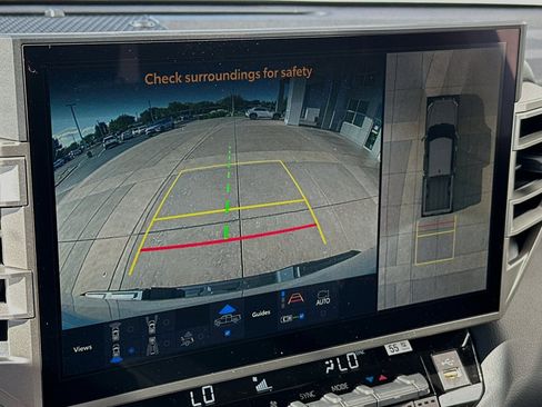 Used 2025 Toyota Tundra Limited image 22