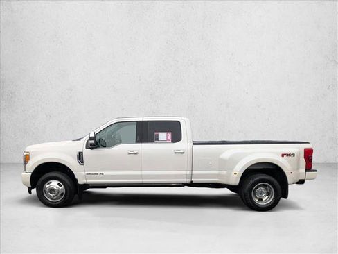 Used 2017 Ford F350 Platinum w/ Platinum Ultimate Package image 8