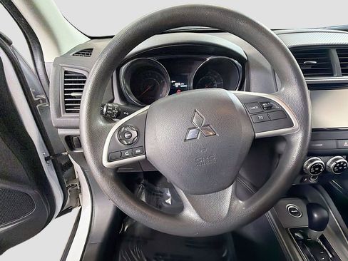 Used 2023 Mitsubishi Outlander Sport AWD image 14