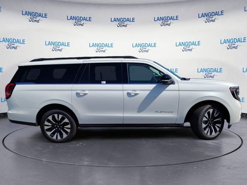 New 2027 Ford Expedition Max Platinum w/ Driver's Package AWD/4WD image 3