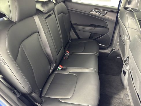 New 2026 Kia Sportage SX image 40