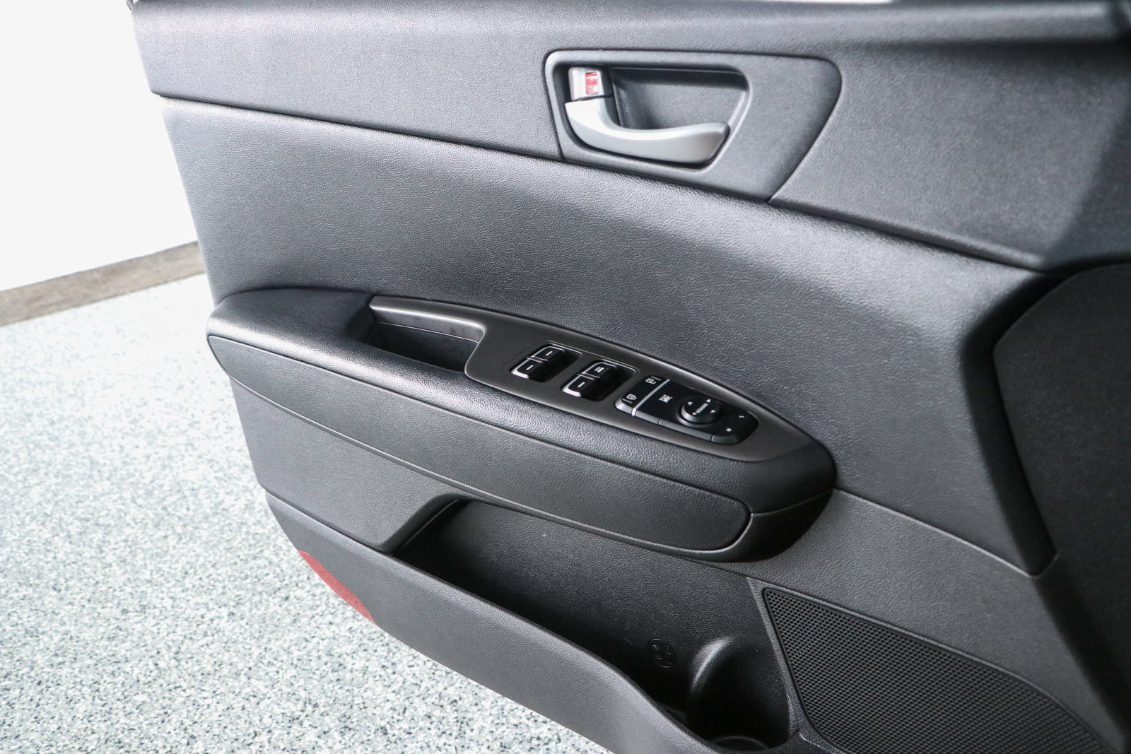 Used 2018 Kia Optima LX FWD image 19