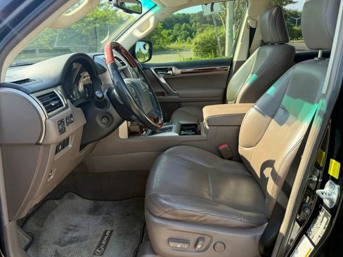 Used 2010 Lexus GX 460 AWD/4WD image 10