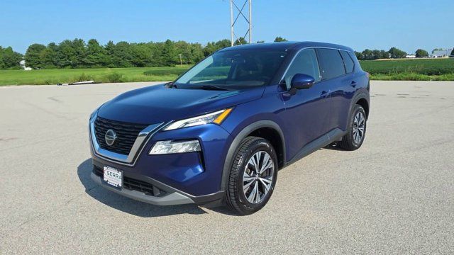 Used 2021 Nissan Rogue SV AWD/4WD image 3