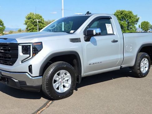 Used 2022 GMC Sierra 1500 Pro w/ Convenience Package AWD/4WD image 4